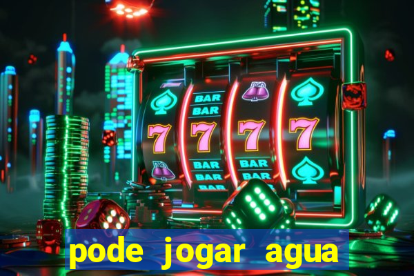 pode jogar agua fervente no vaso