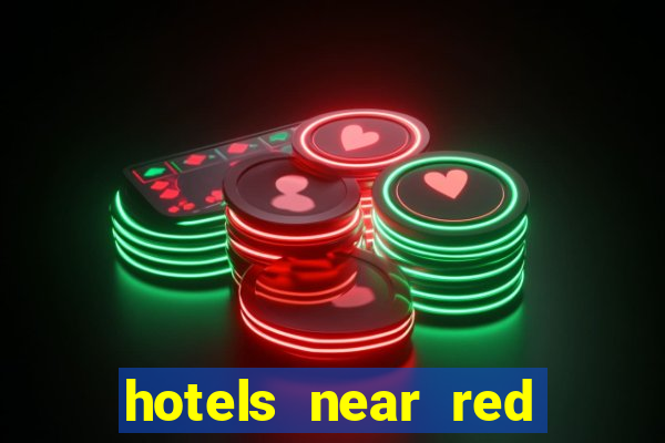 hotels near red hawk casino