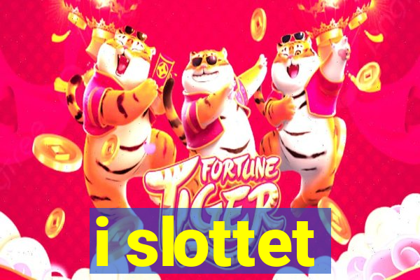 i slottet